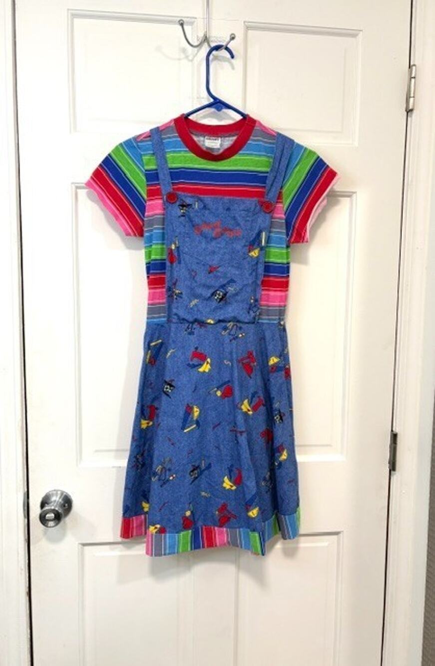 Chucky Costime Dress Adult XL Spirit Halloween Good Guys Overalls Shirt Womens